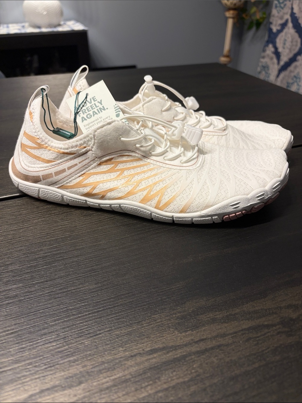 NWT Hike Footwear Lorax Pro Barefoot Shoes White Peach Unisex EU 41 / W10 M8.5